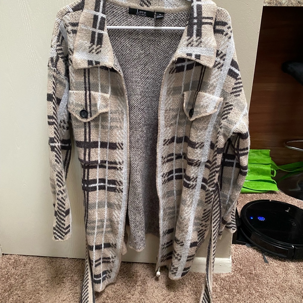 Cozy Plaid Printed Cardigan